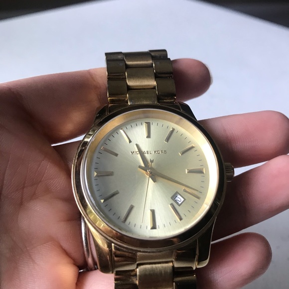 Michael Kors MK5160 Stainless Gold Watch - Picture 9 of 16